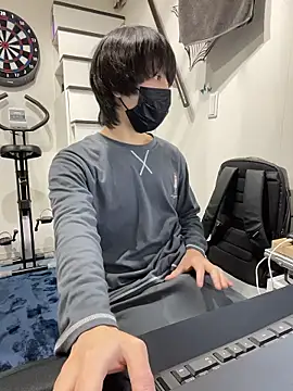 Snapshot of mikan_kun_st chatting on 11.26.25 mikan kun st online show from 11.26.25