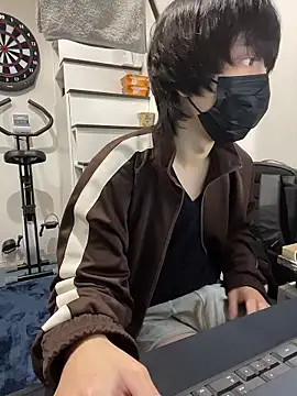 Snapshot of mikan_kun_st chatting on 11.27.25 mikan kun st online show from 11.27.25