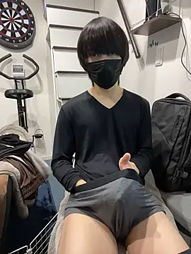 Snapshot of mikan_kun_st chatting on 01.14.26 mikan kun st online show from 01.14.26