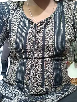 Hotty ruvi online show from 11.05.25