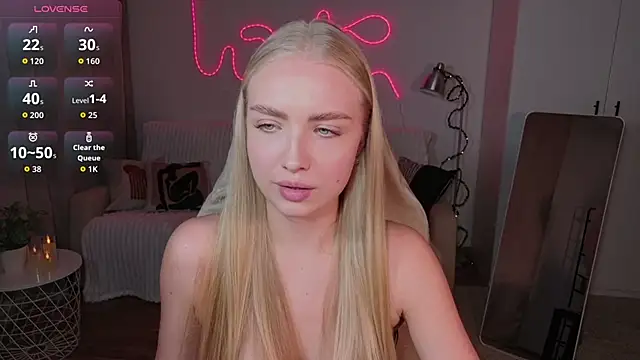 Snapshot of TessaGrays chatting on 03.02.26 TessaGrays online show from 03.02.26