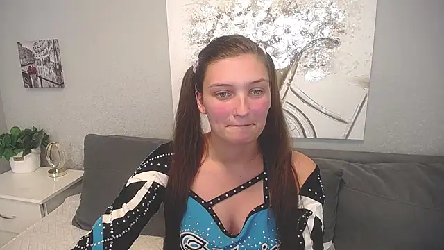 AlisaPeres online show from 10.11.25