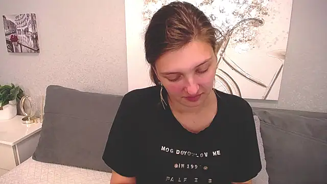 AlisaPeres online show from 10.13.25
