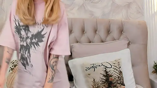 MelissaLiss online show from 12.13.25