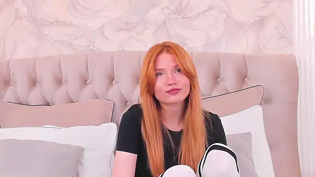 Snapshot of MelissaLiss chatting on 04.30.26 MelissaLiss online show from 04.30.26