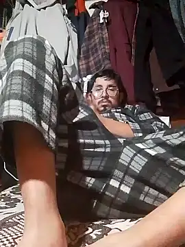 Snapshot of RAJV_ chatting on 10.22.25 RAJV online show from 10.22.25