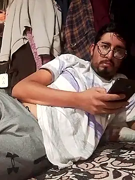 Snapshot of RAJV_ chatting on 10.25.25 RAJV online show from 10.25.25