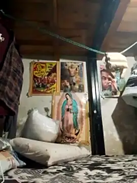 Snapshot of RAJV_ chatting on 12.18.25 RAJV online show from 12.18.25