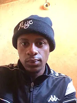 Snapshot of Awelarn chatting on 10.03.25 Awelarn online show from 10.03.25