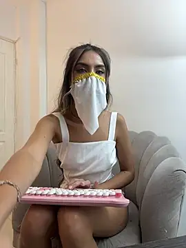 Snapshot of dalila_alii chatting on 01.18.26 dalila alii online show from 01.18.26