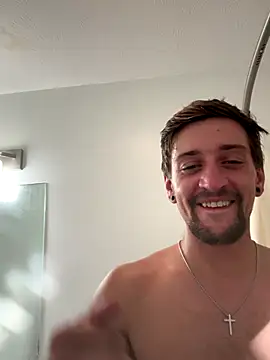 Amatueranon online show from 10.05.25