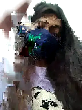 Snapshot of PEEHU-50 chatting on 10.07.25 PEEHU-50 online show from 10.07.25