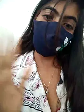 Snapshot of PEEHU-50 chatting on 10.10.25 PEEHU-50 online show from 10.10.25