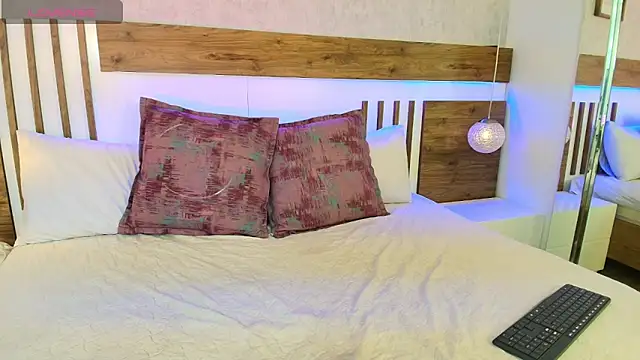 LucianaWainN online show from 03.04.26