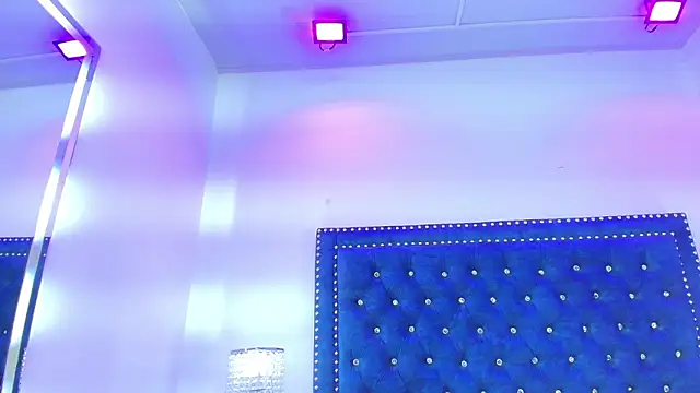 Gabriela milani online show from 04.06.26