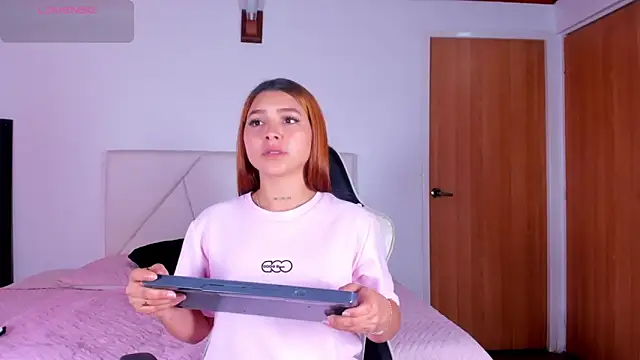  Ivymooon01  online show from 10.20.25