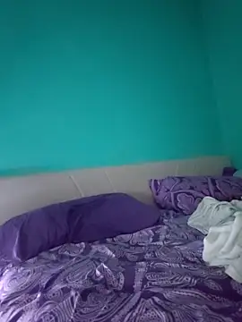 eldiscjockey3 online show from 04.27.26