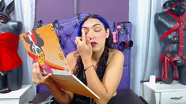 Sophie-dbs online show from 11.25.25