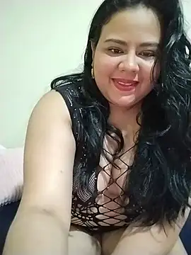 Snapshot of Tania_cruz_ chatting on 07.08.26 Tania cruz online show from 07.08.26
