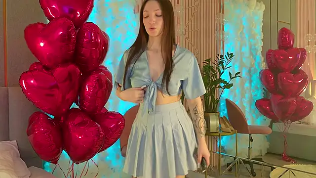 Snapshot of SabrinaSong chatting on 02.15.26 SabrinaSong online show from 02.15.26