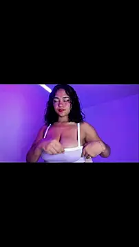 Lia0109 online show from 10.27.25