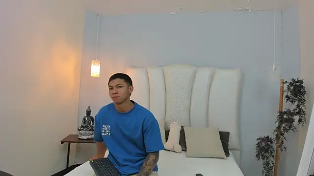 Snapshot of jackson_cruz chatting on 10.09.25 jackson cruz online show from 10.09.25