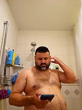 Roddog18 online show from 11.24.25