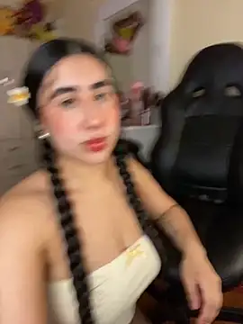 Miichii online show from 10.05.25