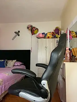 Miichii online show from 10.21.25