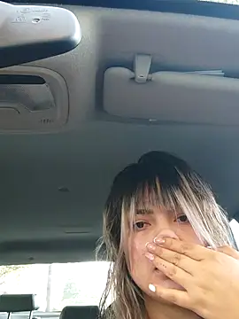 Zoe riivas online show from 10.30.25