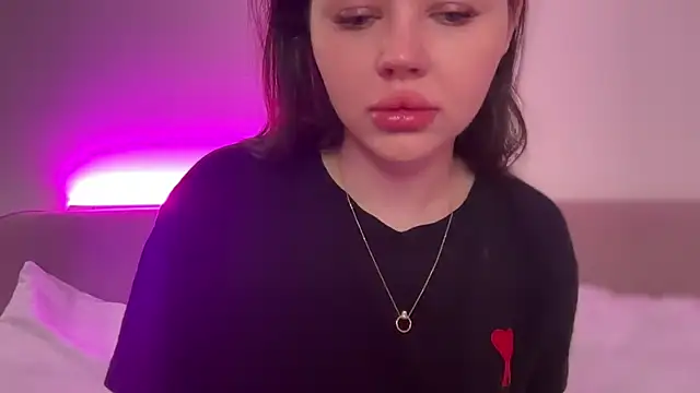 Snapshot of AlmaryKim chatting on 02.11.26 AlmaryKim online show from 02.11.26