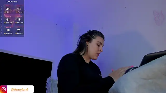 Snapshot of Anny_ferrer1 chatting on 04.19.26 Anny ferrer1 online show from 04.19.26