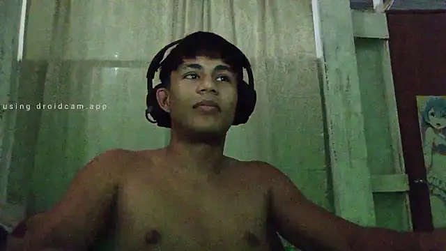 Snapshot of Thiagox03 chatting on 02.20.26 Thiagox03 online show from 02.20.26