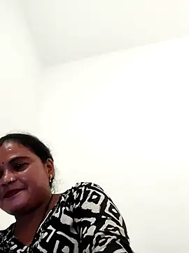 Monalisa22y online show from 10.23.25