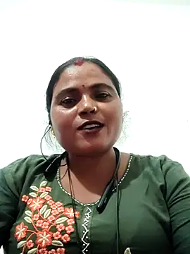 Monalisa22y online show from 10.26.25