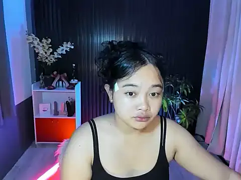 UrFavouriteCravings online show from 10.29.25