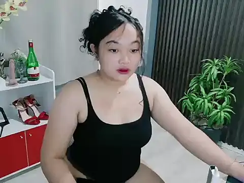 UrFavouriteCravings online show from 12.15.25