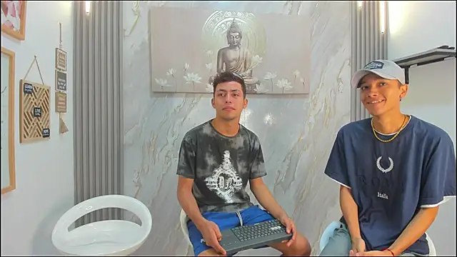 Snapshot of VERY_HOT_GUYS chatting on 01.09.26 VERY HOT GUYS online show from 01.09.26