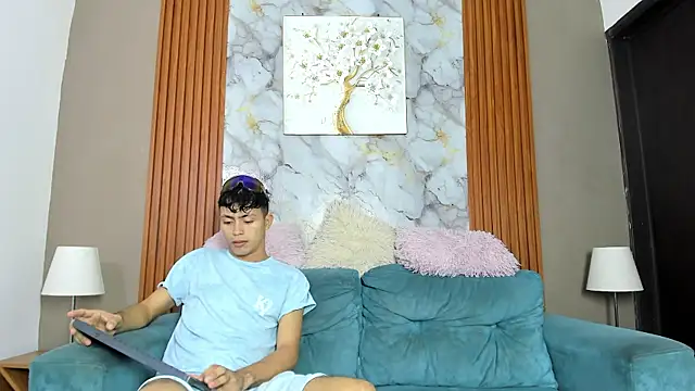 VERY HOT GUYS online show from 05.09.26