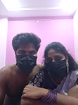 Snapshot of hydcoupletelugu chatting on 10.27.25 hydcoupletelugu online show from 10.27.25