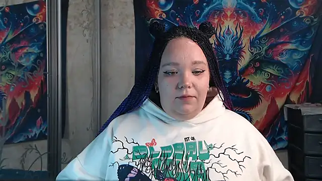 Sweet But Evil online show from 09.30.25