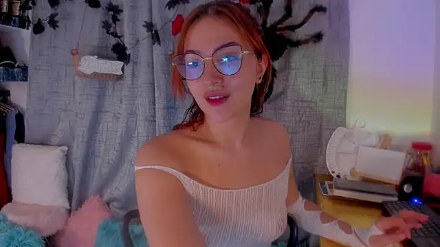 AmaruBloom online show from 10.23.25