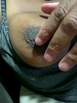 Snapshot of cariocabl chatting on 12.22.25 cariocabl online show from 12.22.25