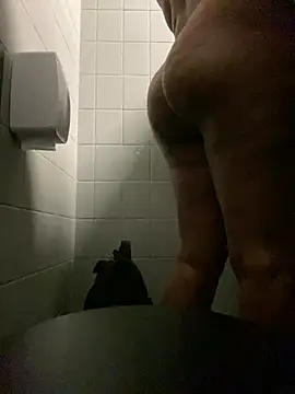 Snapshot of cariocabl chatting on 02.19.26 cariocabl online show from 02.19.26