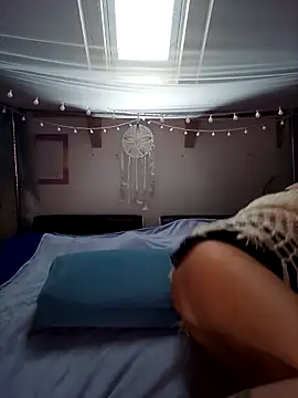 Snapshot of Jenny_Blum chatting on 02.10.26 Jenny Blum online show from 02.10.26