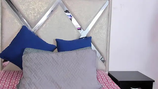 mia fox4 online show from 10.25.25