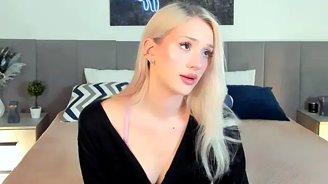 SugarWhisper online show from 11.05.25