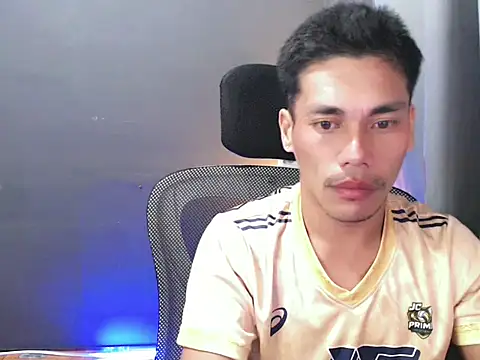 Snapshot of Cute_Lucas chatting on 05.23.26 Cute Lucas online show from 05.23.26