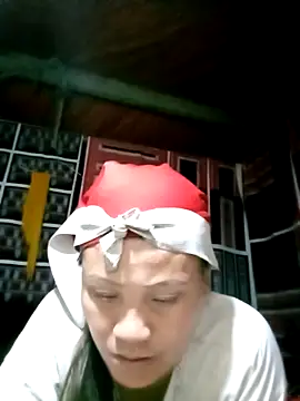 Snapshot of bae-bae chatting on 10.07.25 bae-bae online show from 10.07.25