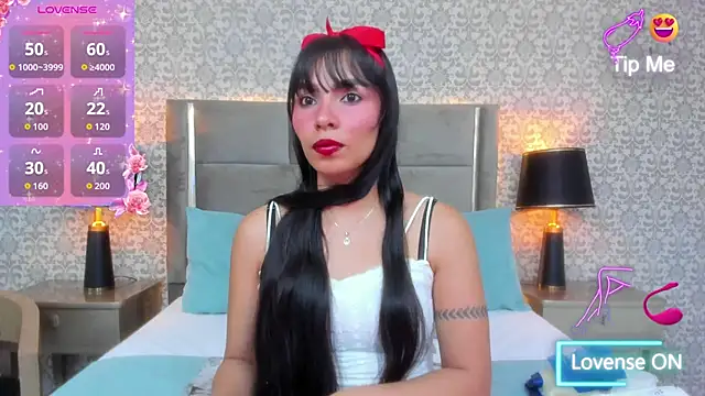 KoralBlum online show from 11.15.25